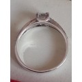 @ QUALITY FINE 925. SILVER ROUND STONE DRESS RING - SIZE N - PLEASE READ BELOW FOR INFO.