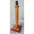 BEAUTIFUL HANDCRAFTED OREGAN PINE TABLE/SIDE LAMPS