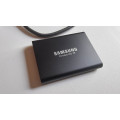 Samsung T5 Portable 1TB SSD - Black
