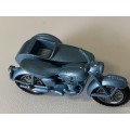 Triumph with Side Car 1960 no.4c - (Rare - Made in England - Matchbox) (one handlebar missing)