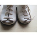 WHITE LEATHER BABY SHOES  - BABYFEIN - SIZE 17 - AS PER SCAN