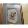 BEAUTIFUL SIGNED SHEILA COOPER DUNG PAINTING - 270X10 MM -  BUSHMEN - AS  PER SCAN