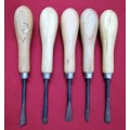 SET OF 5 VINTAGE CARVING CHISELS - SOLID - PICTURES ARE PART OF THE DESCRIPTION