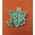 4 Brooches Lot1 - Please view Pictures as they part of the description