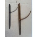 2 Vintage Dividers / Compass- see pictures