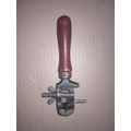 VINTAGE ENGINEERS/JEWELLERS WOODEN HANDLE HAND HELD VICE - PLEASE SEE PICTURES