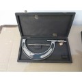 Moore & Wright Micrometer No 966 - as per pictures