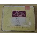 VINTAGE MILLS SPECIAL CIGARETTE TIN BOX (MADE IN ENGLAND - 9 CM X 7,5 CM X 1.5 CM)