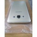 Samsung A5 - Gold - Like New