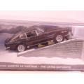 James Bond 007 - Aston Martin V8 Vantage with 2 figurines - The Living Daylights