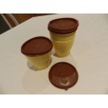 Vintage Plastic Server/saver Tubs with lids.  Set of 4x yellow with brown lids.