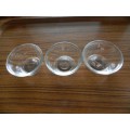 Set of 3x Clear glass custard cups with rim.  Made in USA. Marked 6oz  177ml. USA 1034.