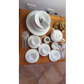 Dinnerware set: Noritake Arctic White Sri Lank 4000.  Crockery  24 piece