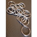 Vintage Solid Stainless Steel Curtain Rings.     16x rings    Diameter 4cm.  Weight of lot: 400 gram