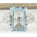 AWESOME EMERALD CUT BLUE TOPAZ CZ RING HALLMARKED 925 SILVER - RING SIZE 8 ( Q )