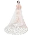 LUXURIOUS AND STUNNING  IVORY 2.7 M CATHEDRAL VEIL WITH LACE EDGE WITH COMB