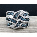 BEAUTIFUL INFINITY RING WITH BLUE SAPPHIRE CZ SET IN 925  SILVER PLATED  SIZE 10 (U 1/2)