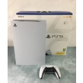 Sony PS5 Disc Version 1TB With Controller And 3 Games Warranty Until 26/10/2024 Great Condition!