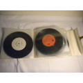 VINTAGE COLLECTION OF VINYL 7 SINGLES