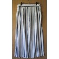 Loose Fitting White & Blue Stripe Pants - Size 42 (Waist 94cm-108cm, Hip 140) * Quality Brand