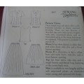 SEWING WITH CONFIDENCE PATTERN 17 - SKIRT SEPARATES - SIZES -8 - 18 COMPLETE & UNCUT
