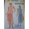 VERY EASY VOGUE PATTERN 7742 LOOSE FITTING, DROPPED WAIST DRESS SIZE 8+10 + 12 COMPLETE-UNCUT-F/FOLD