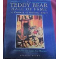 THE TEDDY BEAR HALL OF FAME - MICHELE BROWN- 148 PAGE A4 PAGE HARD COVER & DUST JACKET