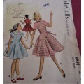 VINTAGE McCALLS  8891 GIRL'S DRESS- SIZE 8 YEARS COMPLETE & SUPPLIED IN A ZIPLOC BAG