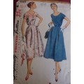 VINTAGE SIMPLICITY 4668  ONE PIECE DRESS SIZE 18 BUST 36" SEE LISTING