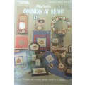 COUNTRY AT HEART - BY MILLY SMITH - LEISURE ARTS 404- 16  PAGES