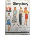 SIMPLICITY 7333 SLIM & FLARED SKIRT SIZE 4-10 COMPLETE-UNCUT-F/FOLDED