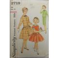VINTAGE SIMPLICITY 2719 GIRLS DRESS WITH 2 SKIRTS+DETACHABLE COLLAR SIZE 10 YEARS COMPLETE