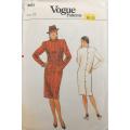 VOGUE 8833 LOOSE FITTING STRAIGHT DRESS WITH BACK BUTTON + ROLL COLLAR SIZE 12 COMPLETE-UNCUT-F/F