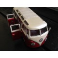 Red Volkswagen Van "Samba" Maisto Die Cast