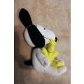 Happiness is a hug from Snoopy and Woodstock!  18cm.  Bargain!