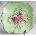 VINTAGE, HAND PAINTED, MALING LUSTRE CAKE PLATE IN THE ROSALAND DESIGN, MADE IN ENGLAND.