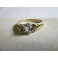9 ct Yellow Gold Aquamarine and Diamonds Ring