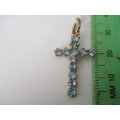 9ct Yellow Gold and Blue Topaz Pendant / Cross
