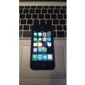 iPhone 4s 32GB Black (Free Cover)