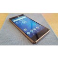 Sony Xperia M5 16GB Gold {Poor - Lines on LCD}