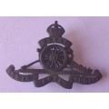 Early Natal Field Artillery Cap Badge.  Lugs Intact (1 Bent).