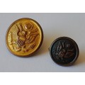 Pair WW2 US Army Buttons.