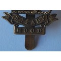 WW1 Hood Battalion Royal Naval Division Cap Badge. Maker : J.R. Gaunt, London. Slide Intact.