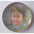 Vintage Plate By Viletta. `Nature Hunt` By Artist `Thornton Utz`. Signed And Dated. 22 cm.