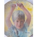 Vintage Plate By Viletta. `First Catch` By Artist `Thornton Utz`. Signed And Dated. 22 cm.