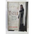 Ester deur Beth Moore