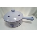Vintage cast iron and enamel pot - Made in Holland