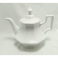 Vintage Johnson Bros Heritage teapot