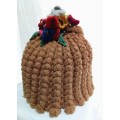 VINTAGE 100% WOOL HAND-KNITTED TEA COSY with bunch of flowers