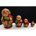 Russian nesting doll (4 dolls)